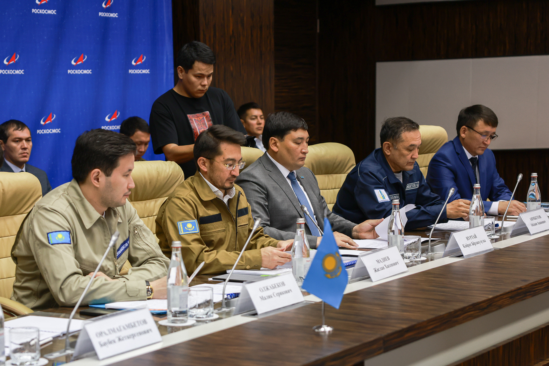 30.05.2024  Юрий Борисов провёл рабочую встречу с министром Казахстана Жасланом Мадиевым на Байконуре